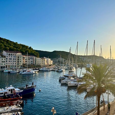 Joli T3 Sur Le Port De Bonifacio Avec Vue Mer エクステリア 写真