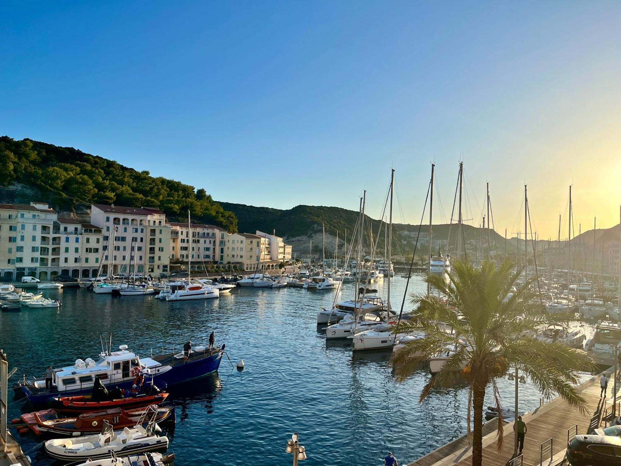 Joli T3 Sur Le Port De Bonifacio Avec Vue Mer エクステリア 写真